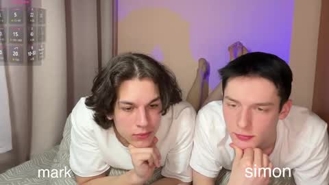 Snapshot of simonsecrett chatting on March 5, 2026, 6:15 pm Simon online show from March 5, 2026, 6:15 pm