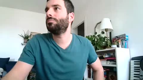 Snapshot of simonxtem chatting on March 2, 2026, 12:45 pm Simonxtem online show from March 2, 2026, 12:45 pm