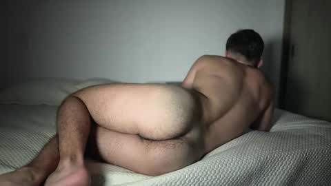 Snapshot of simoon_01 chatting on February 18, 2026, 4:08 am SIMOON online show from February 18, 2026, 4:08 am