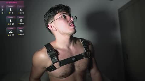 Snapshot of simoon_01 chatting on February 20, 2026, 5:26 am SIMOON online show from February 20, 2026, 5:26 am