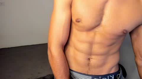 Snapshot of simple_guyy chatting on April 11, 2026, 6:29 am Andrey online show from April 11, 2026, 6:29 am