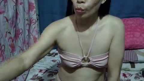 mia online show from February 8, 2026, 11:46 am