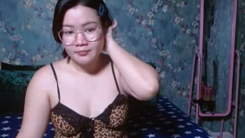 Snapshot of simply_niki chatting on January 6, 2026, 11:03 am zia online show from January 6, 2026, 11:03 am