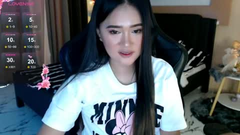 Snapshot of simplykhate chatting on May 17, 2026, 2:20 am Adrianna Fowler online show from May 17, 2026, 2:20 am