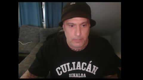 Snapshot of sinalco1975 chatting on May 6, 2026, 1:47 am sinalco1975 online show from May 6, 2026, 1:47 am