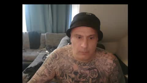 Snapshot of sinalco1975 chatting on May 16, 2026, 5:15 am sinalco1975 online show from May 16, 2026, 5:15 am