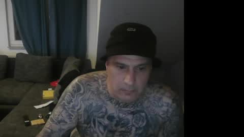Snapshot of sinalco1975 chatting on May 28, 2026, 2:31 am sinalco1975 online show from May 28, 2026, 2:31 am