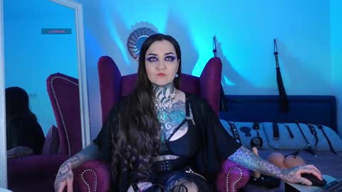 Ms. Sindel online show from January 13, 2025, 1:39 pm