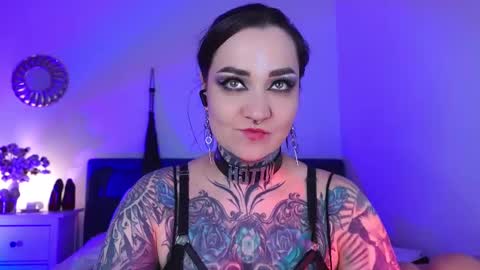 Ms. Sindel online show from February 11, 2025, 4:46 pm