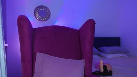 Ms. Sindel online show from February 26, 2025, 2:25 pm