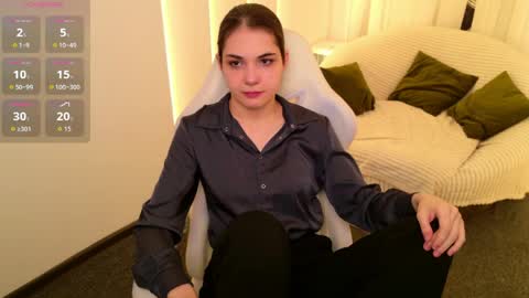 sindell_cryell online show from June 2, 2026, 9:06 pm