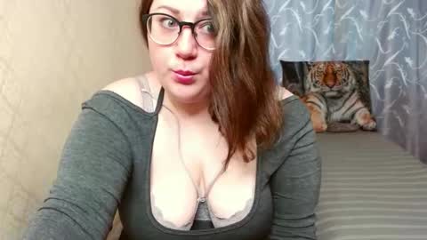 Angela online show from March 26, 2026, 9:59 am