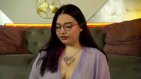 sinfull angel online show from June 12, 2026, 5:06 am