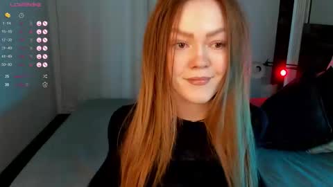 Snapshot of sinfulsmile_ chatting on February 2, 2026, 8:24 am Ivy online show from February 2, 2026, 8:24 am