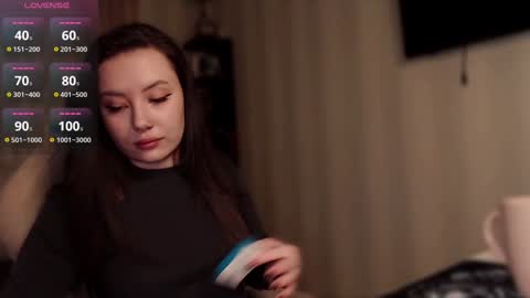 Snapshot of sinigami_ chatting on December 8, 2024, 3:21 am Ari online show from December 8, 2024, 3:21 am