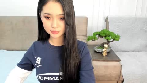 Ellie online show from December 7, 2024, 4:31 am