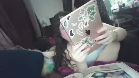 Siofra online show from March 4, 2025, 10:57 am