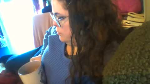 Snapshot of siofra chatting on June 1, 2026, 10:28 am Siofra online show from June 1, 2026, 10:28 am