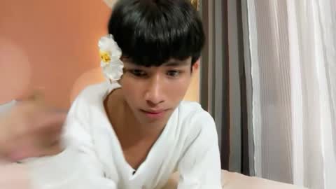 siomairiceee online show from April 3, 2026, 7:34 pm