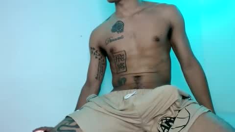 Sir black online show from December 7, 2024, 9:22 pm