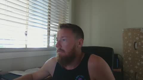 sir_cheify online show from December 3, 2025, 4:31 am