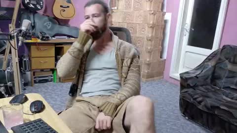 I am The Fourth and only Sir. Pelo online show from September 13, 2025, 5:24 pm