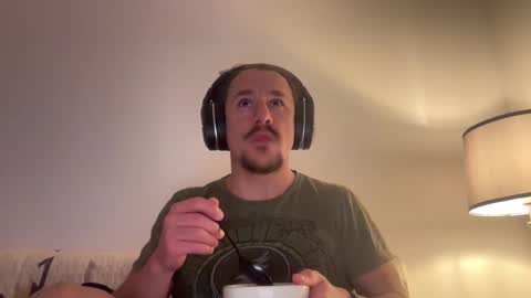 Snapshot of sirbubblesworth chatting on January 19, 2025, 6:53 am sirbubblesworth online show from January 19, 2025, 6:53 am