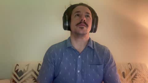 Snapshot of sirbubblesworth chatting on January 27, 2025, 12:37 pm sirbubblesworth online show from January 27, 2025, 12:37 pm