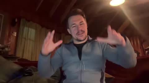 Snapshot of sirbubblesworth chatting on January 12, 2026, 3:01 am sirbubblesworth online show from January 12, 2026, 3:01 am