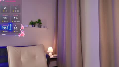 Snapshot of sirendeville chatting on July 28, 2026, 10:42 pm siren online show from July 28, 2026, 10:42 pm