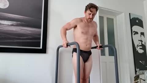 Giovanni online show from October 15, 2025, 9:09 am