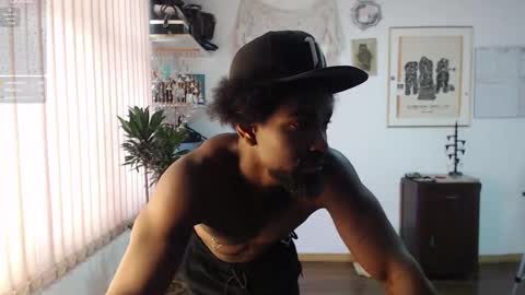 Snapshot of siriss_boyrag chatting on October 23, 2025, 6:28 pm siriss_boyrag online show from October 23, 2025, 6:28 pm