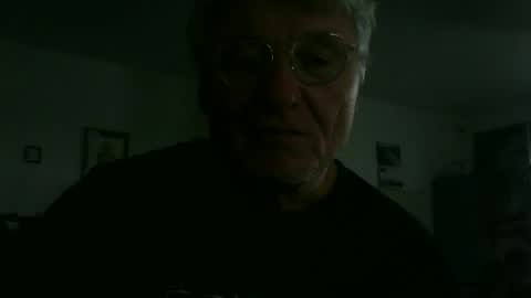 Snapshot of sirius2468 chatting on October 14, 2025, 12:17 pm sirius2468 online show from October 14, 2025, 12:17 pm
