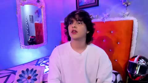 Sirius angels online show from December 4, 2024, 9:24 pm