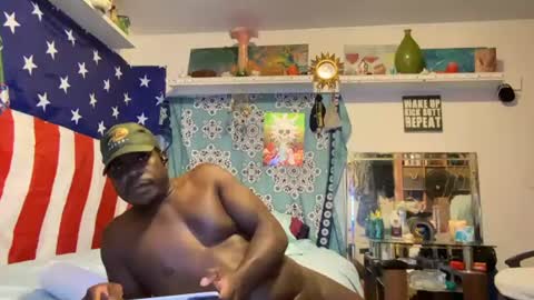 Snapshot of sirvontezphifer8 chatting on August 7, 2026, 12:34 am Cervantes online show from August 7, 2026, 12:34 am