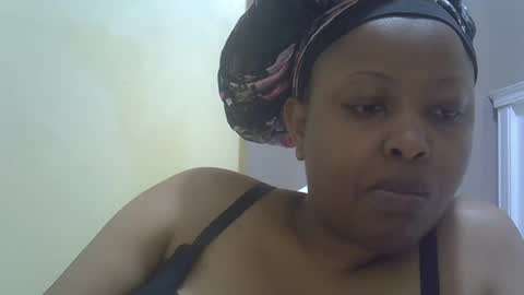 Snapshot of sisibrown97 chatting on August 8, 2026, 9:33 am brown online show from August 8, 2026, 9:33 am
