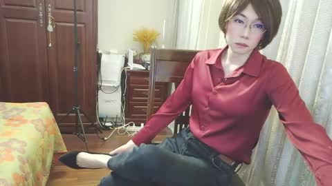 Snapshot of sissy_ada chatting on April 27, 2026, 1:42 pm Sissy Ada online show from April 27, 2026, 1:42 pm