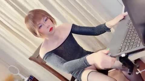 Snapshot of sissy_ada chatting on May 2, 2026, 12:10 pm Sissy Ada online show from May 2, 2026, 12:10 pm