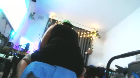 RESPONDS WELL TO ... online show from December 14, 2025, 4:34 pm