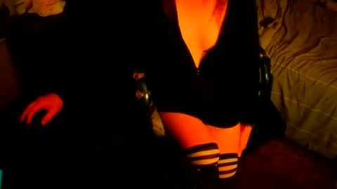 red online show from September 18, 2025, 1:46 pm