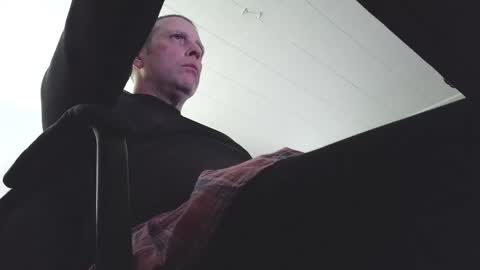 Chris online show from December 14, 2025, 2:06 am