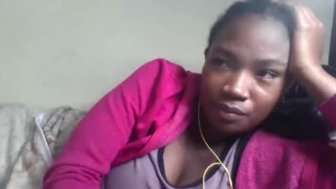 sisyh697532 online show from June 3, 2026, 2:33 pm