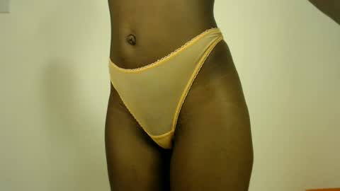 sizzly_ass online show from June 29, 2026, 11:27 pm