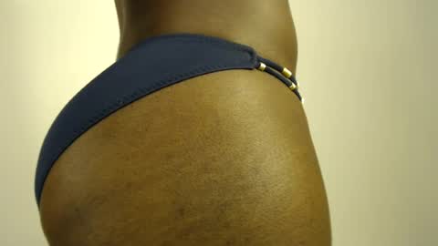 sizzly_ass online show from July 10, 2026, 3:00 am