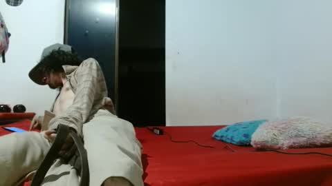 Snapshot of sk8sir chatting on May 27, 2026, 12:18 am sk8sir online show from May 27, 2026, 12:18 am