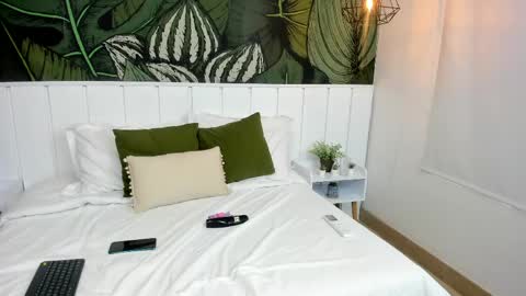 skarletkiss_ online show from April 25, 2026, 6:49 pm