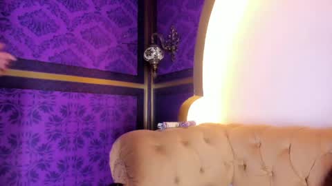 Snapshot of skarlettbarnes chatting on May 4, 2026, 12:12 pm skarlettbarnes online show from May 4, 2026, 12:12 pm