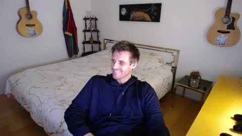 skatejocke online show from October 25, 2025, 2:35 pm