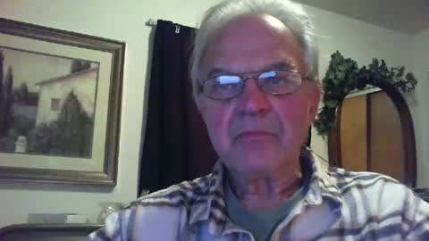 Snapshot of skeeeziks chatting on May 5, 2026, 2:08 am skeeeziks online show from May 5, 2026, 2:08 am
