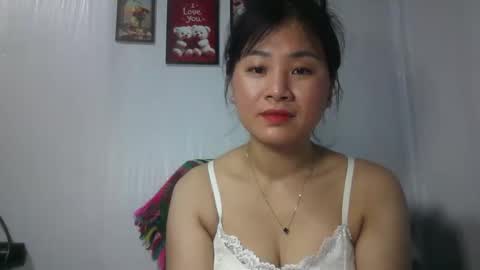 Snapshot of skie1111 chatting on May 19, 2026, 12:05 am Shie online show from May 19, 2026, 12:05 am